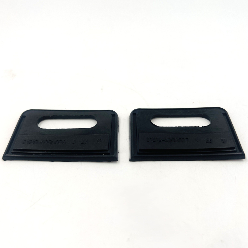 Прокладки на петли двери задка для Лада Нива комплект 2шт.