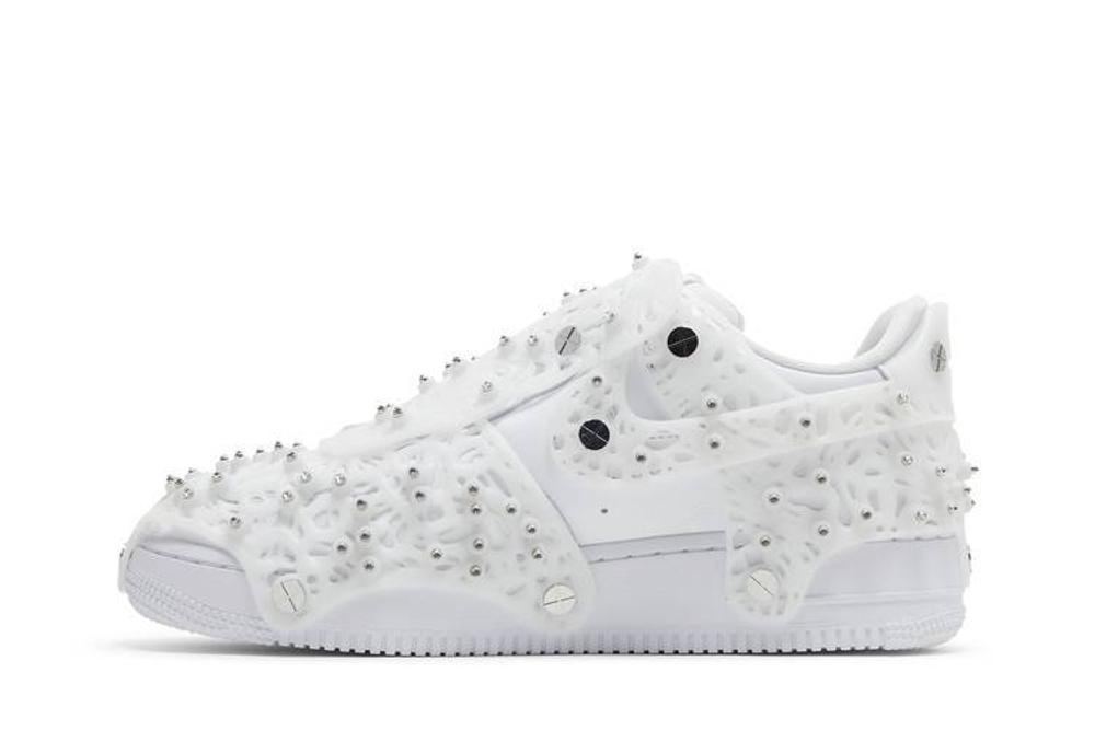 Кроссовки Swarovski X Nike Air Force 1 Lxx (Женская размерная сетка)