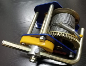 Лебедка ручная г/п 250кг (Дина) L-10м