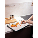 Доска разделочная двусторонняя из пшеничного волокна и черного дерева arlett, 44,5х30,5 см, темно-зеленая