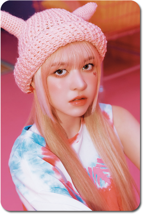 Карта #177 / Lily (NMIXX)