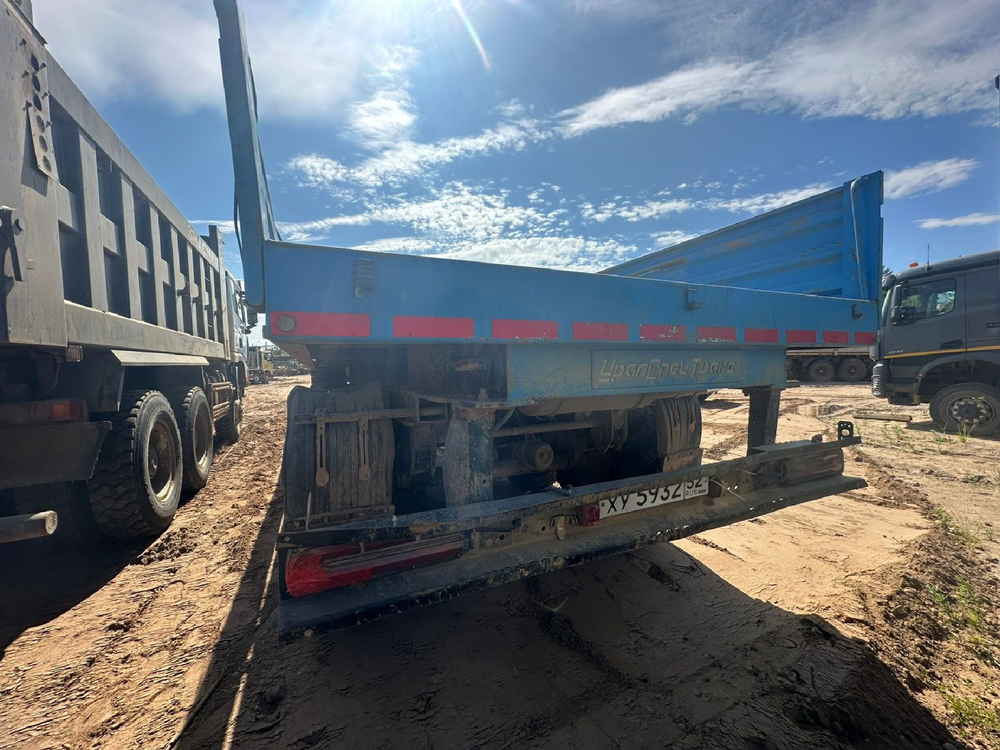 УралСпецТранс 9465* Полуприцеп бортовой 946518-A1-03