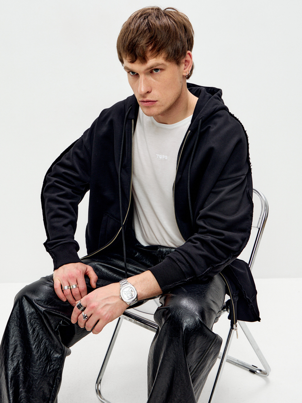 Зип-худи NEVER из черного хлопка