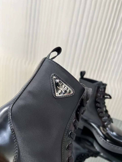 Ботинки Prada