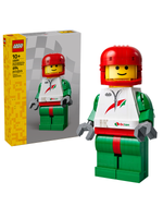 Конструктор Лего Минифигурки Увеличенная минифигурка гонщика 40819 | LEGO Up-Scaled Racing Driver 694 деталей 10+