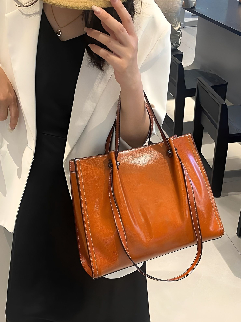 женская сумка на плечо из натуральной кожи