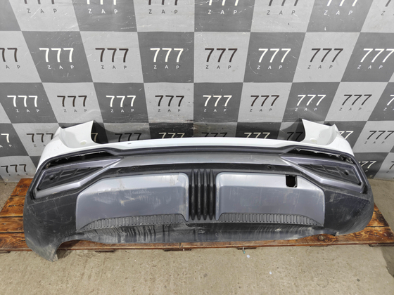 Бампер задний Geely Atlas 2 23-нв Б/У Оригинал 8891868405