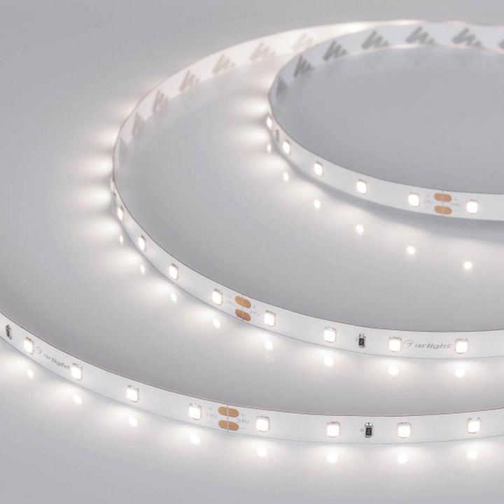 Светодиодная лента Arlight 4,8W/m 60LED/m 3528SMD дневной белый 5M 021413(2)