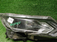 Битая Фара правая Nissan Qashqai 2 j11 (17-23) галоген