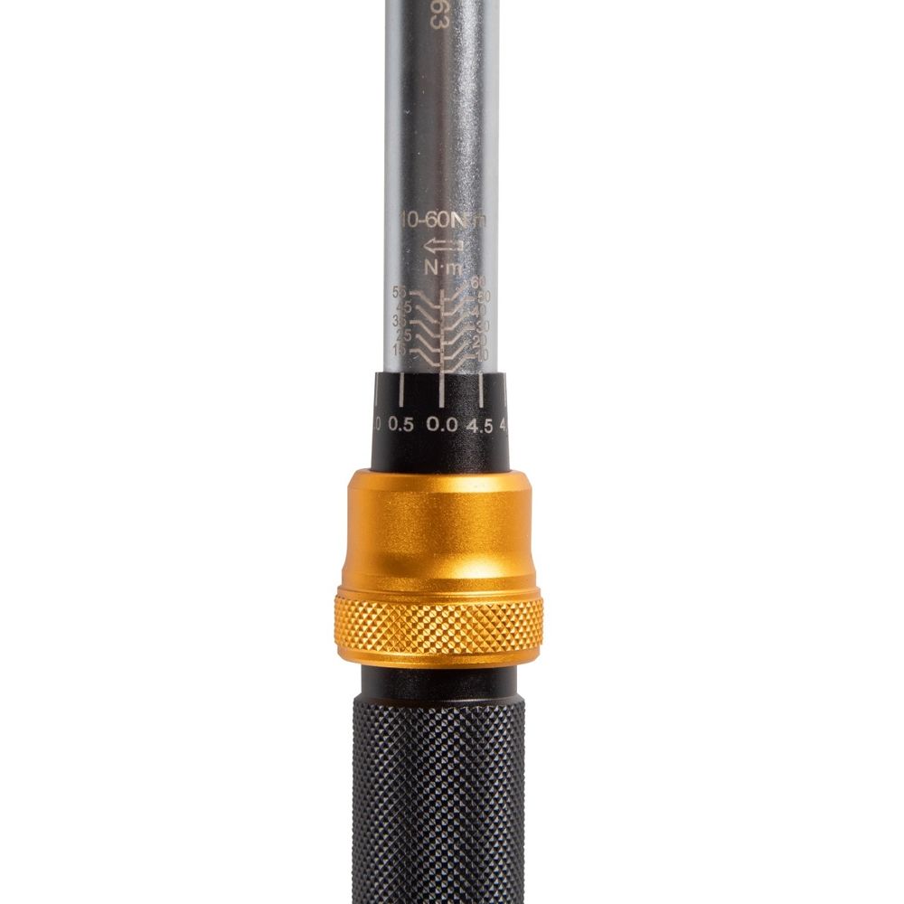 TOLSEN (TT19663) Ключ динамометрический 3/8", 10-60 Нм, в пластиковом кейсе