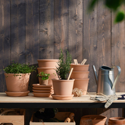IKEA MUSKOTBLOMMA  (ИКЕА МУСКОТБЛОММА)  -  Цветочный горшок с блюдцем, терракота для помещений/открытого грунта, 12 см