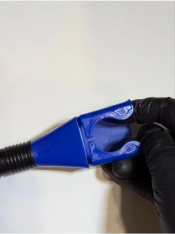 +x Воронка непроливайка для мототехники и др. Синяя