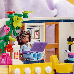 LEGO Friends — Комната Алии 41740