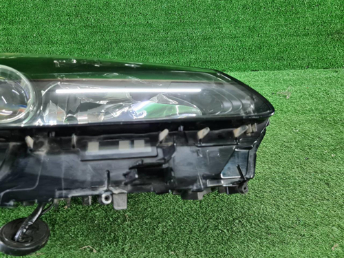 Битая Фара правая Lexus NX 1 (2014-2017) LED