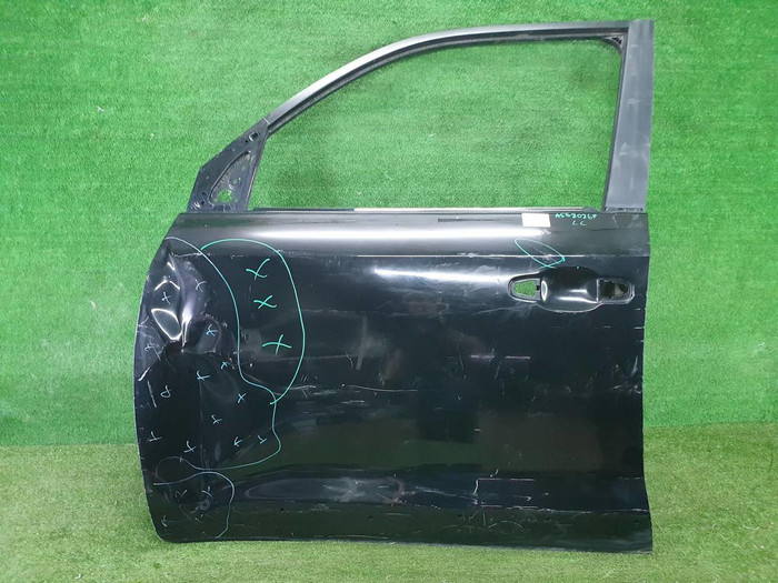 Дверь передняя левая Toyota Land Cruiser 200 (2015-2021)