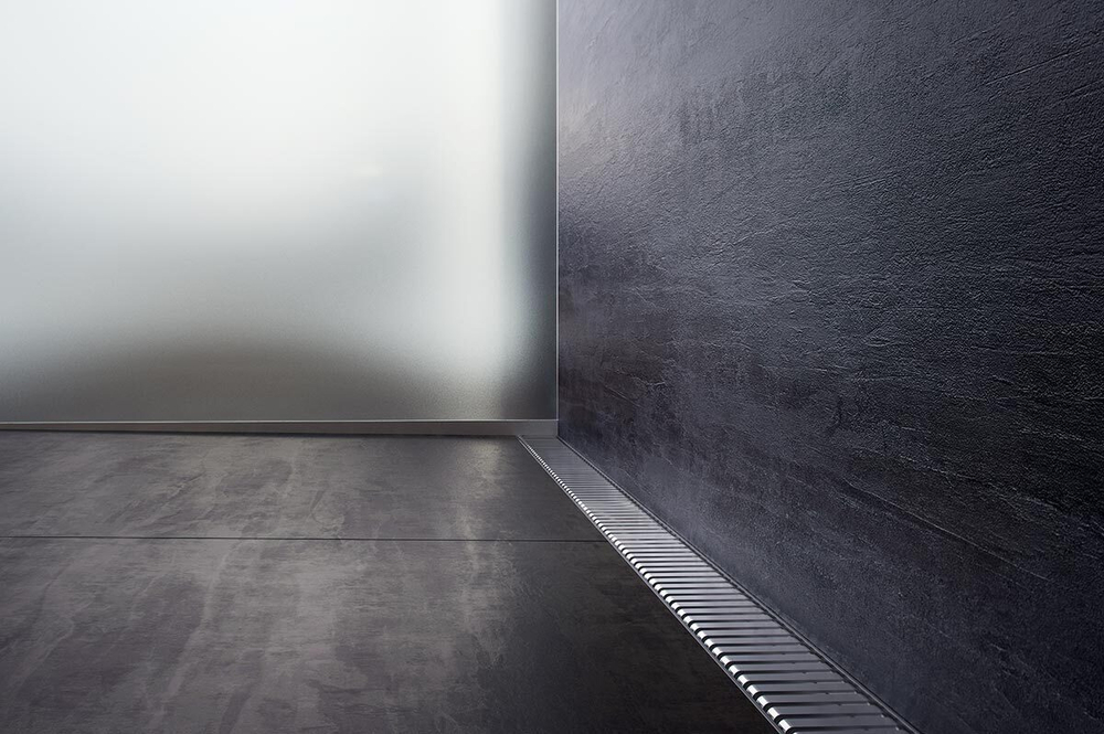 LINE-300L Решетка для водоотводящего желоба (нерж. сталь глянц.)