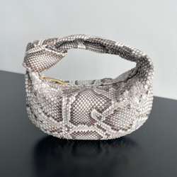 Bottega Veneta Mini Jodie 28 cm