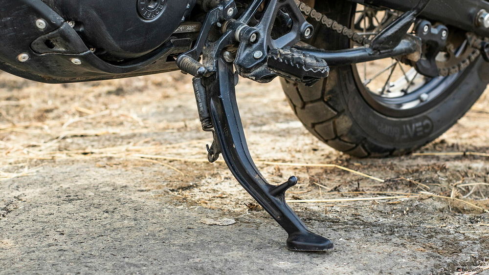 Royal Enfield Himalayan 450 Hanle Black (Premium)