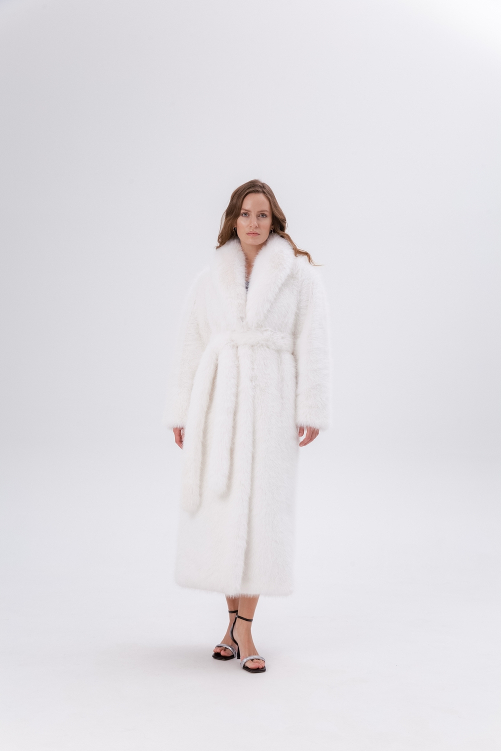 Шуба из эко меха  Shubeco Lady песец  ШП_1086 молочный XS