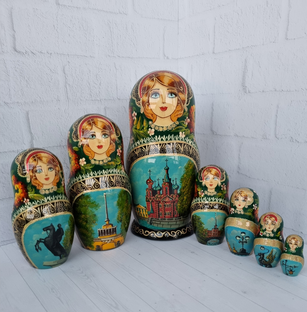 Матрешка "Санкт-Петербург" 7 мест