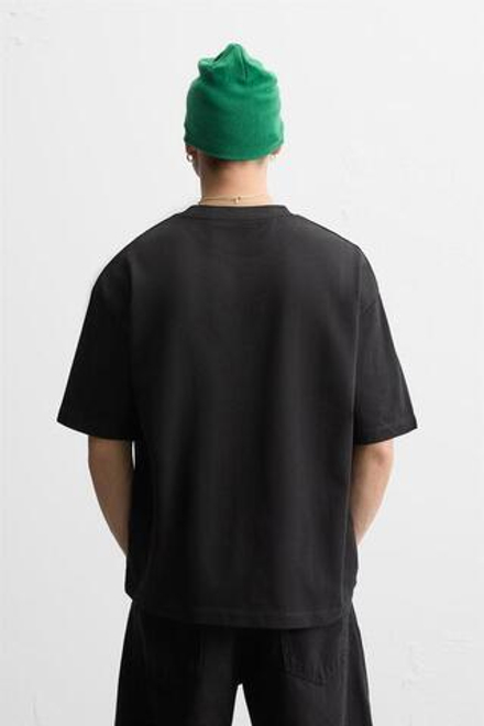 ZARA БАЗОВАЯ ФУТБОЛКА HEAVY WEIGHT, ЧЕРНЫЙ