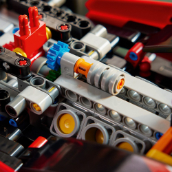 LEGO Technic - Болид F1 Ferrari SF-24 42207