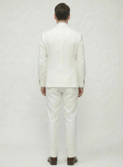 Мужской костюм двубортный (белый) А81