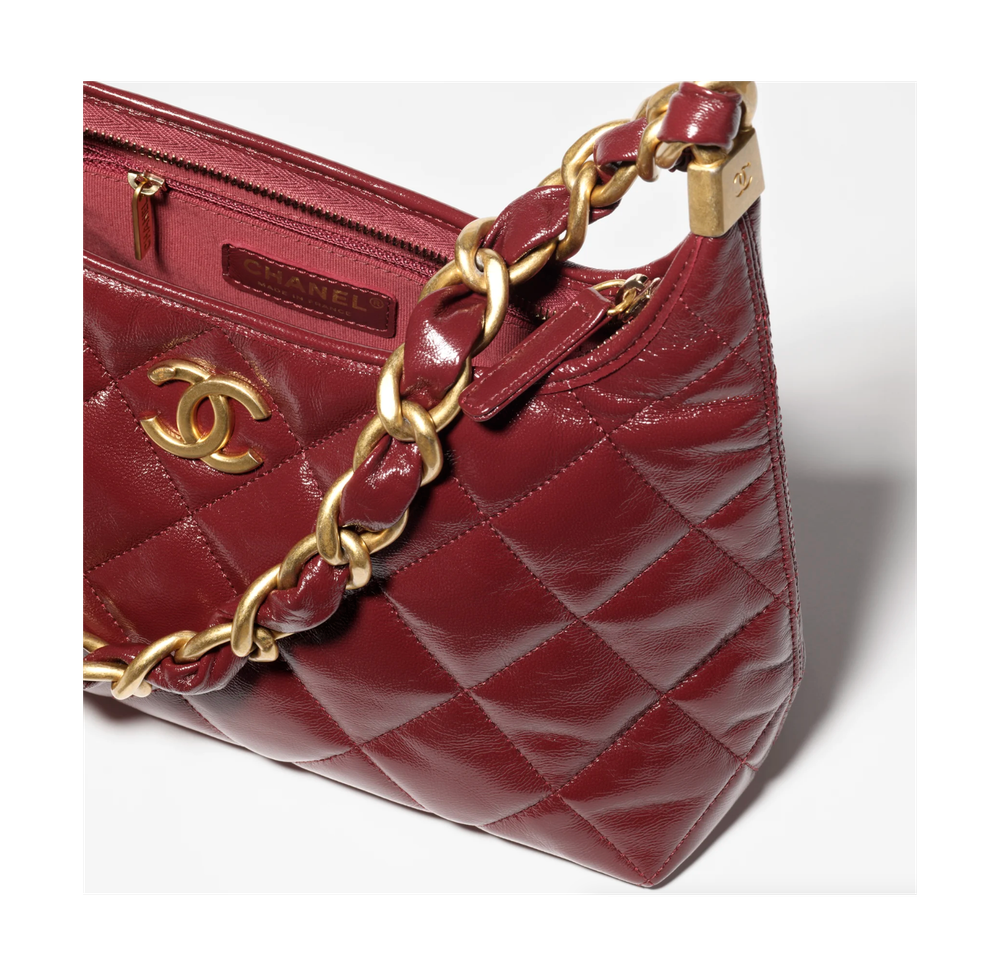 Сумка CHANEL Hobo Burgundy из лакированной овечьей кожи с позолоченной цепью