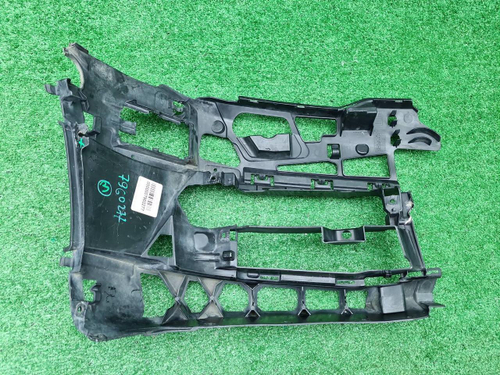 Кронштейн переднего бампера LH BMW 5er G30 (17-20)