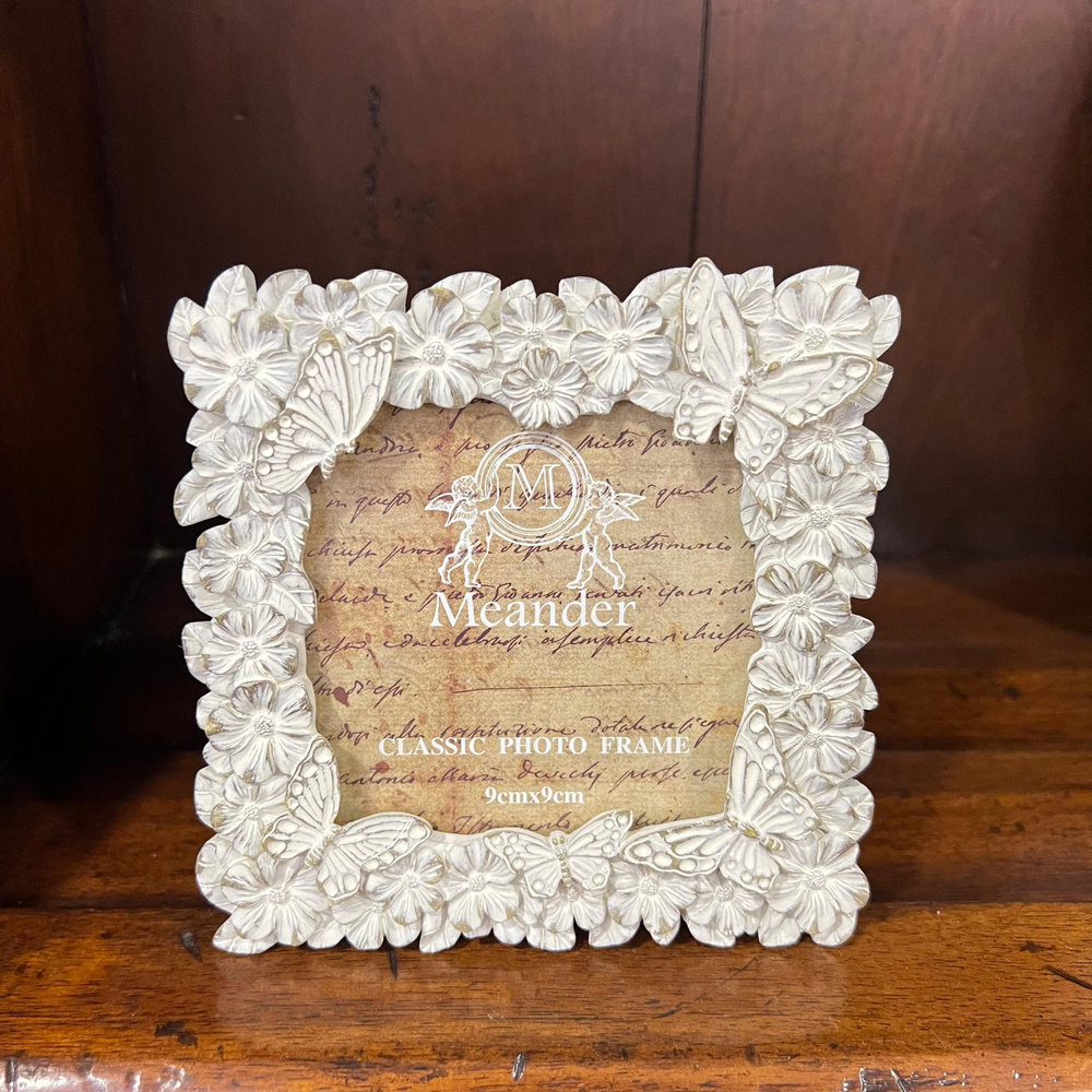 Рамка для фото Бабочки и цветы