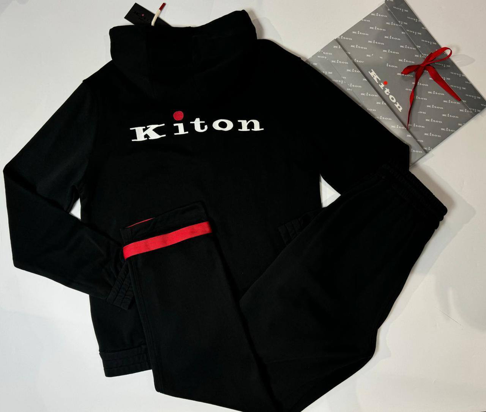 Спортивный костюм Kiton