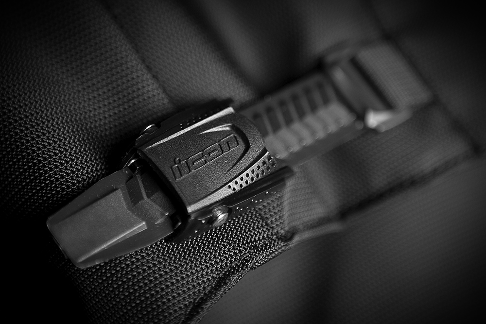 Мотокуртка - ICON SANCTUARY (кожа, черная)