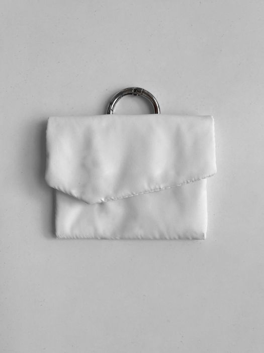 КАРТХОЛДЕР ФРАНЖИ МОЛОЧНЫЙ К ЖИЛЕТУ