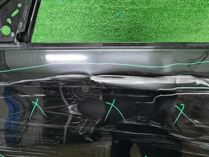 Дверь передняя левая Mercedes E W213 (2016-2023)