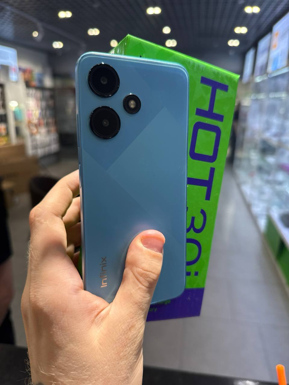 Infinix HOT 30i (X669D) 8/128Gb Glacier Blue Б/У