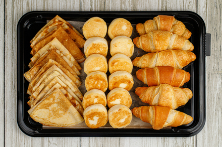 Платтер завтрак с блинчиками 12 шт.