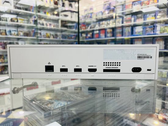 Игровая приставка XBOX Series S 512GB Б/У S/N: 233207213117