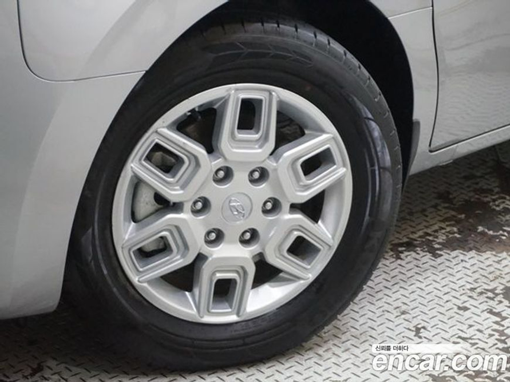 Hyundai Staria Cargo 5인승 (04.2022)