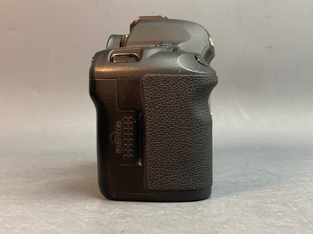 Canon EOS 5D Mark II 214.224 Кадров