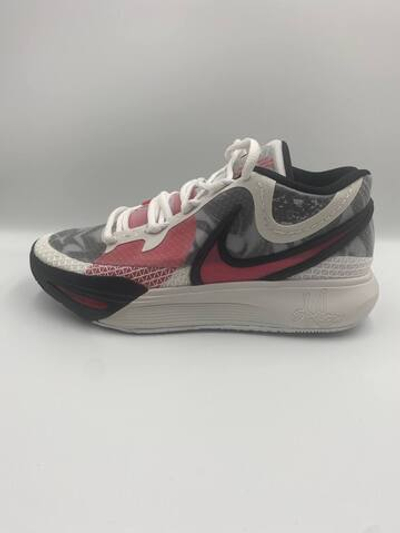 Nike Kyrie 8 University Red