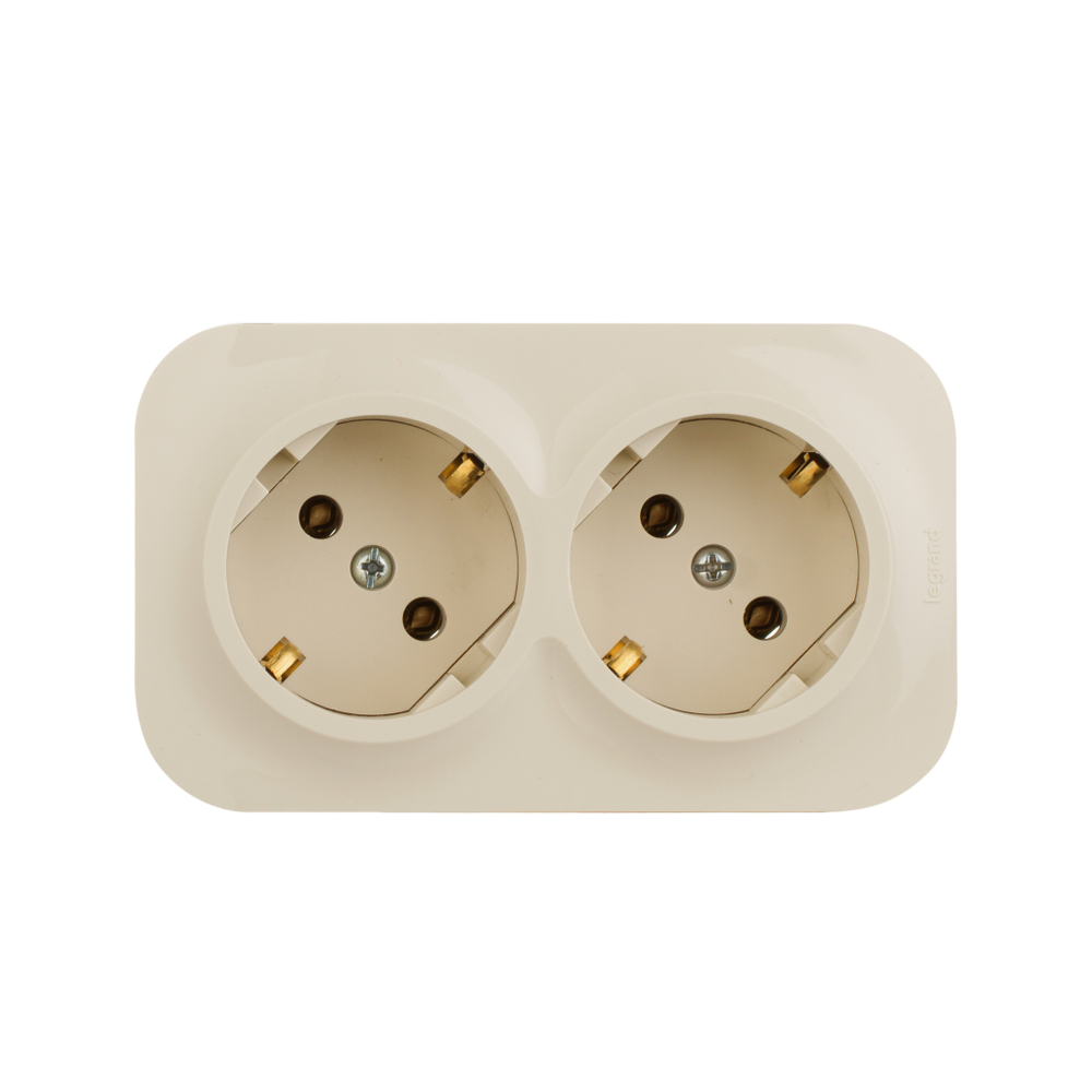 Розеточный блок двойной с заземлением без шторок IP20 16А 250В слоновая кость Quteo Legrand