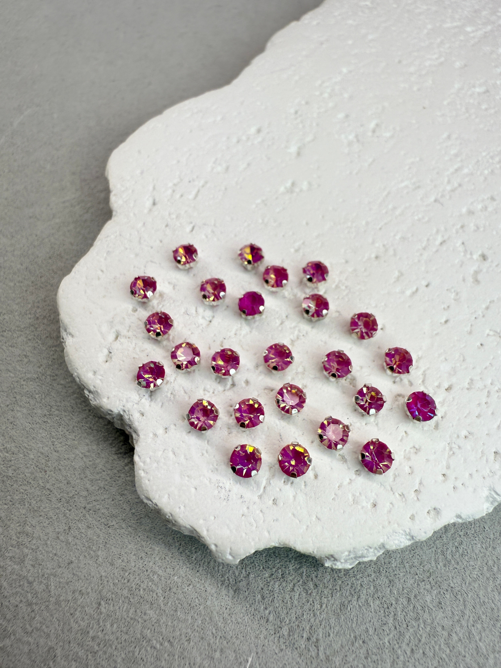 Шатоны 4 мм, Розовый радужный в серебре, 25 шт