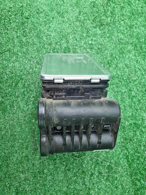 Компрессор пневмоподвески Mercedes S W223 (20-нв)