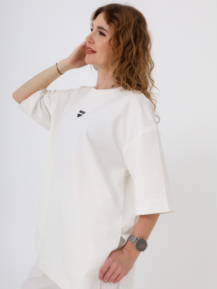 Футболка с разрезами, тофу