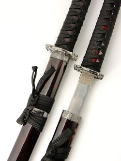 Armas Del Mundo Набор самурайских мечей, 2 шт. Ножны бордово-черный мрамор, цуба серебро