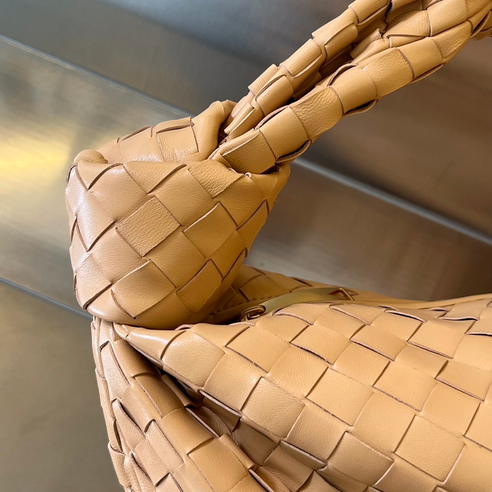 Bottega Veneta Small Jodie 48 cm