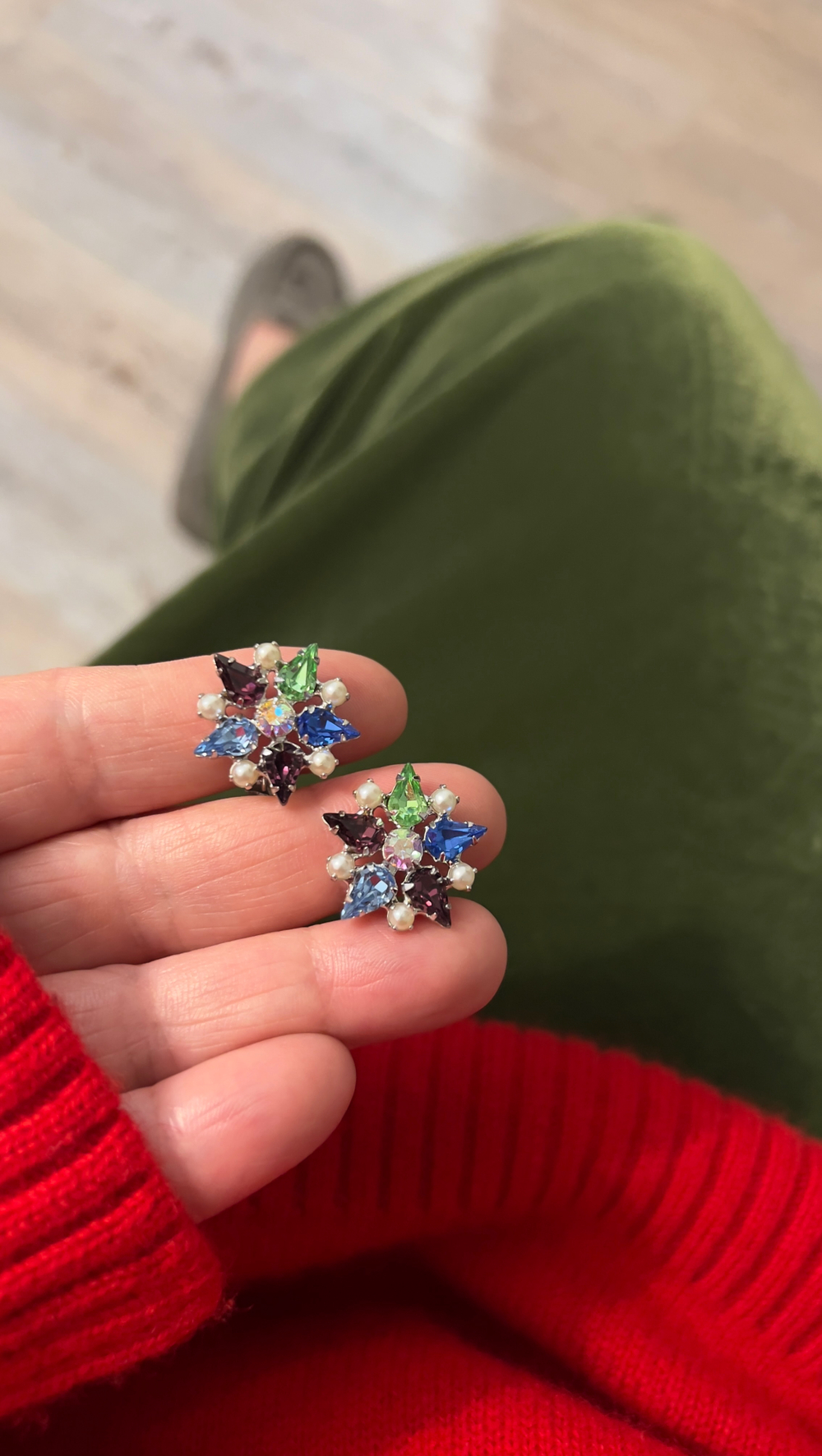 Клипсы B.David с разноцветными кристаллами