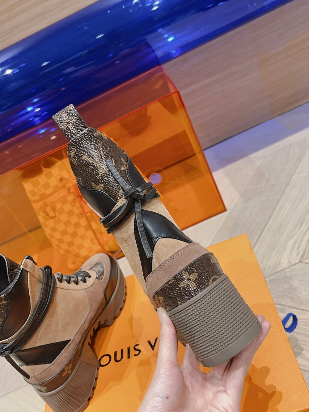 Louis Vuitton Laureate Desert Boot