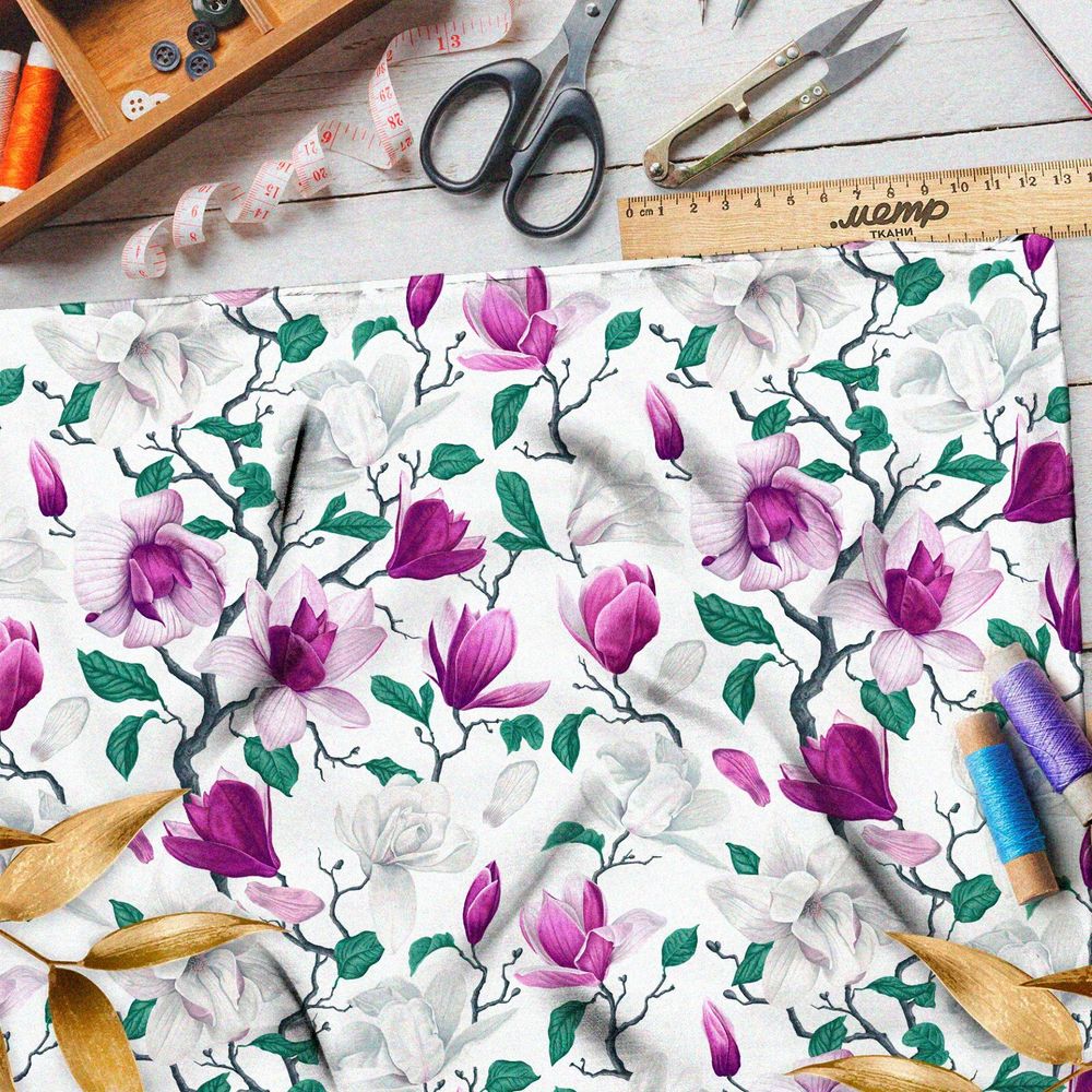 Ткань кулирная гладь яркие цветы на искривлённых веточках