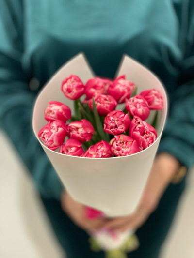 Букет пионовидных тюльпанов